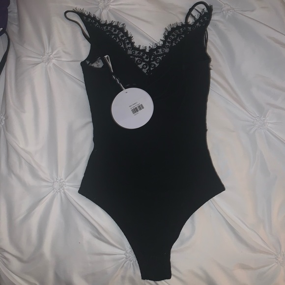 SOLD Princess Polly Black Lace Bodysuit - Picture 3 of 3